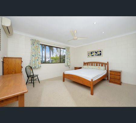 10 Rossiter Street, Cranbrook, Qld 4814 - Photo 4