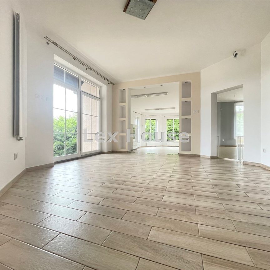 Dom na wynajem - Zdjęcie 1