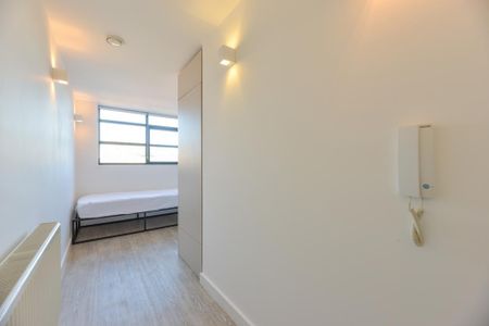 Studio to rent - Photo 4
