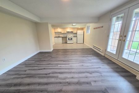 For Lease - 225 Morningview Trail Unit# Bsmt, Toronto, Ontario - Photo 2