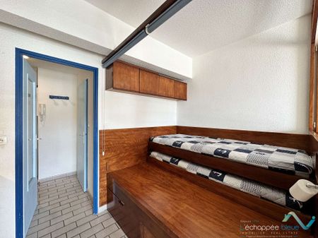 Studio pour 4 personnes avec vue mer sur le port d'Hyères - Photo 4