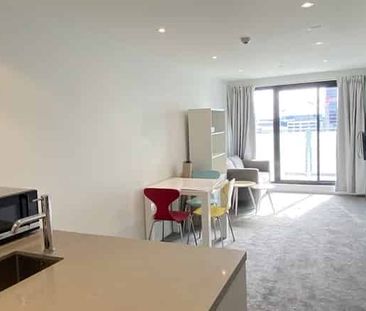 CITY CENTRE - Queens Residences Two bedroom apartment - Photo 1