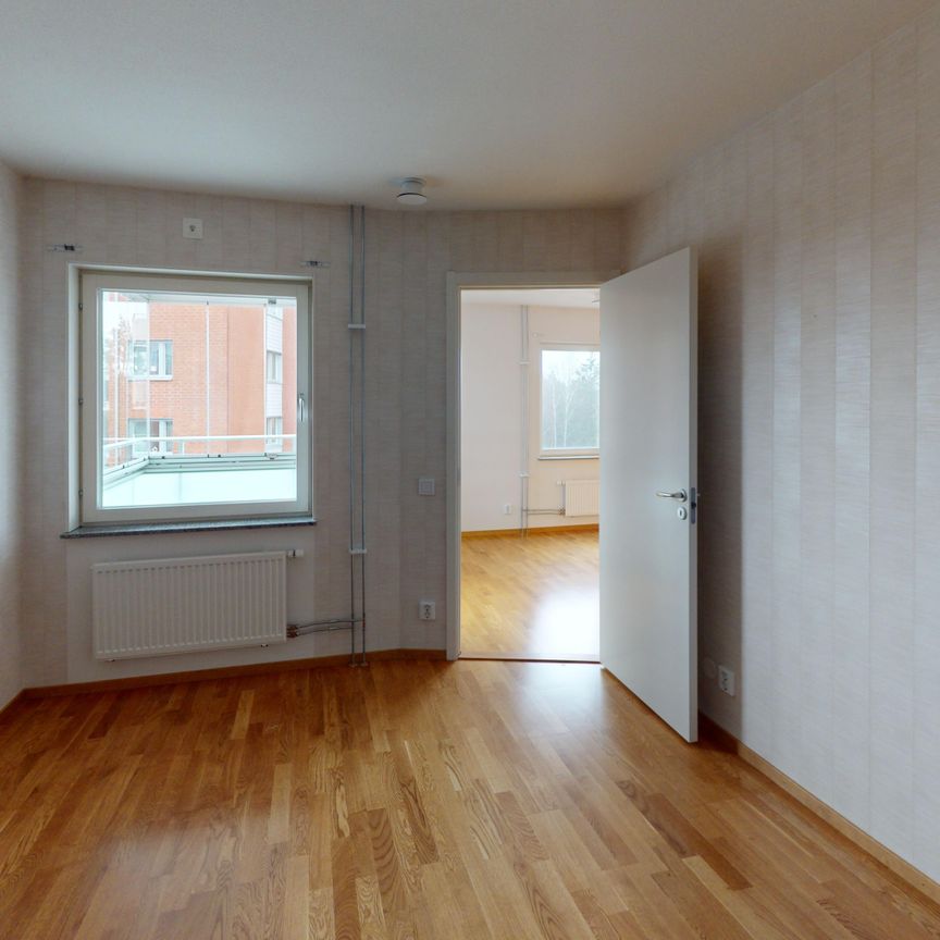 Rudsbergsvägen, Karlstad - Photo 1