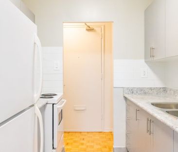 For Lease - 1061 Seneca Avenue Unit# 205, Mississauga, Ontario - Photo 5