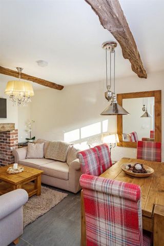 3 bedroom parking to rent - Photo 3