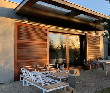 Location Maison 6 pièces 179m² FRANCHEVILLE 69340 - Photo 1