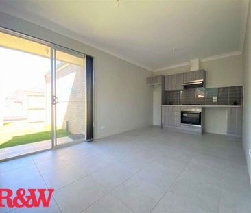1 BEDROOM GRANNY FLAT - Photo 2