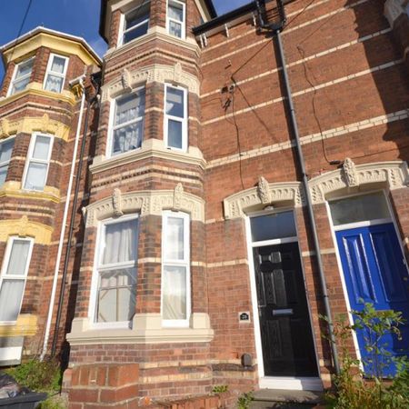 1 bedroom Flat To Let - Photo 4