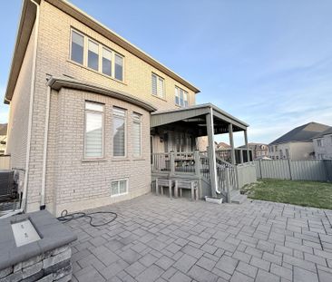 For Lease - 43 Black Diamond Crescent Unit# Upper, Brampton, Ontario - Photo 1