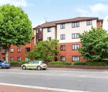 Romana Court, Sidney Road, Staines-upon-Thames, Surrey, TW18 4QJ - Photo 6