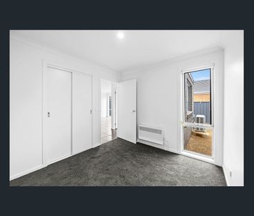 Affordable near new 3-Bedroom Home for Lease in Alfredton! - Photo 2