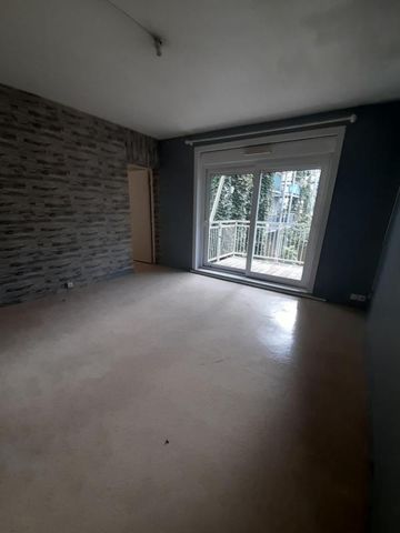 T4 1 RUE RENE FERNANDAT - Photo 5