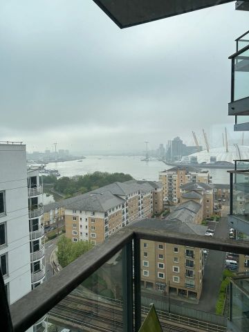Room in a Shared Flat, Neutron Tower, E14 - Photo 4