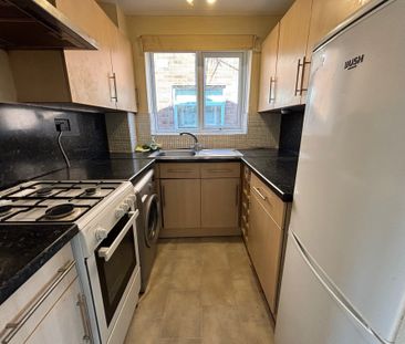 Peel Way, Oldbury, B69 - Photo 6