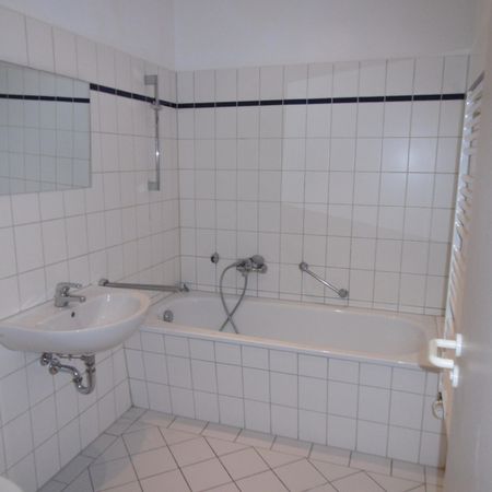 Rothenburger Str. - Große, helle 2-Zimmer- Wohnung in der Äußeren Neustadt! TG auf Wunsch, WG-geeignet - Photo 4
