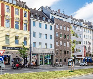 Mittendrin: Tolle 2-Zimmer-Wohnung Am Wehrhahn ab dem 15.02.2025 zu... - Photo 1