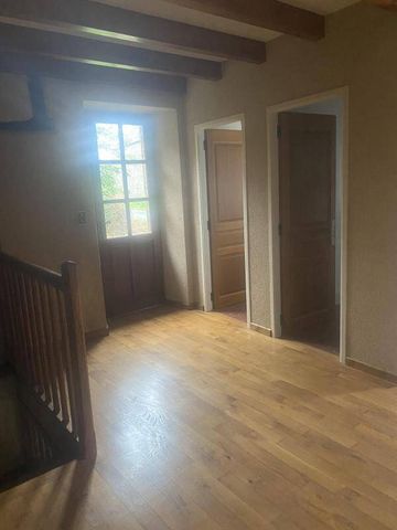 Location maison de village 3 pièces 95 m² à Saint-Salvadou (12200) - Photo 4