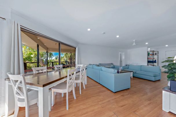 Elevated Living with Stunning Whitsunday Views - Photo 1
