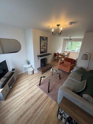 27 Hampton Parade, Belfast, BT7 3EQ - Photo 1