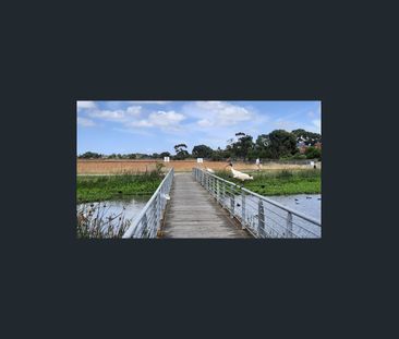 4 bedroom home with 2 living areas - Photo 4