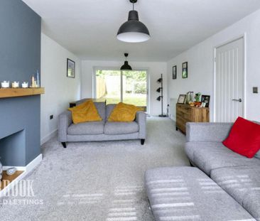 3 bedroom semi-detached house to rent - Photo 2