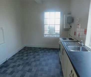 Upper Lake, Battle - £1,200pcm - Photo 1