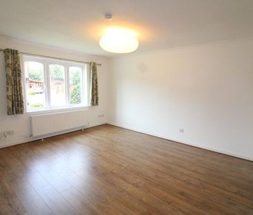 Fisher Drive, Paisley - Photo 4