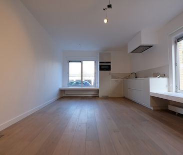Gemoderniseerd, centraal gelegen appartement - Photo 4