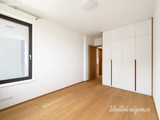 Pronájem bytu 3+kk 78 m² - Fotografie 1