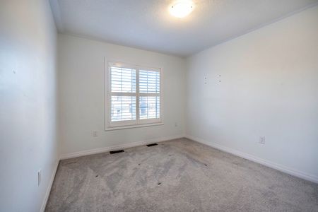 For Lease - 183 Flood Avenue, Clarington, Ontario - Photo 5