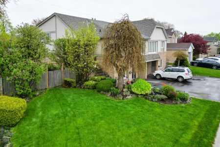 For Lease - 3072 Autumn Hill Crescent, Burlington, Ontario - Photo 4