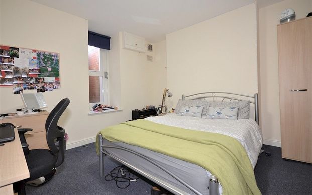 451, Glossop Road, BroomhIll, Sheffield, S10 2PT - Photo 1