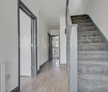 House share to rent - Photo 2