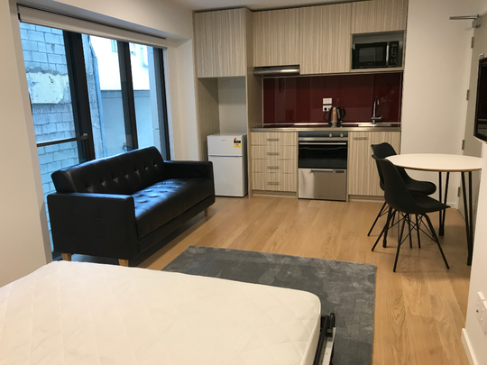 DIXON STREET STUDIO APARTMENT - Photo 1