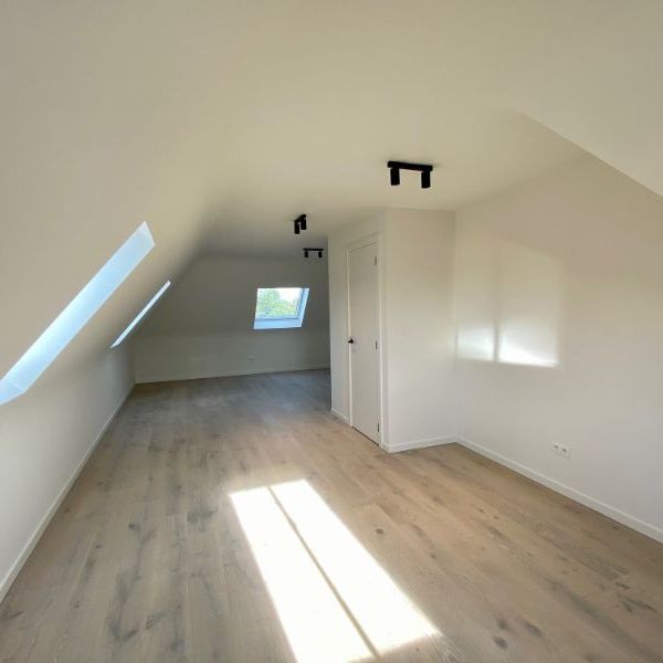 Recente instapklare woning met 3 slaapkamers - Photo 1