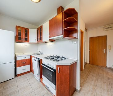 Pronájem bytu 1+1 32 m² - Fotografie 2