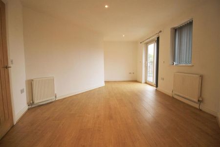 2 bedroom apartment to rent - Photo 2