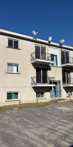 4 ½ à louer – 1 100 $/mois Lanoraie - Photo 1