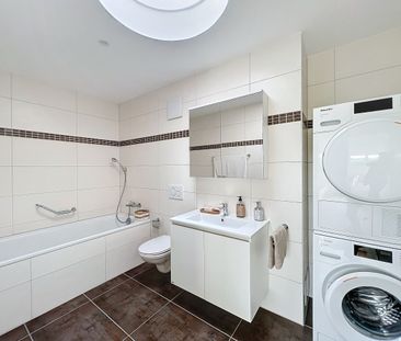 3 ½ PIÈCES LUMINEUX - En attique ! - Photo 6