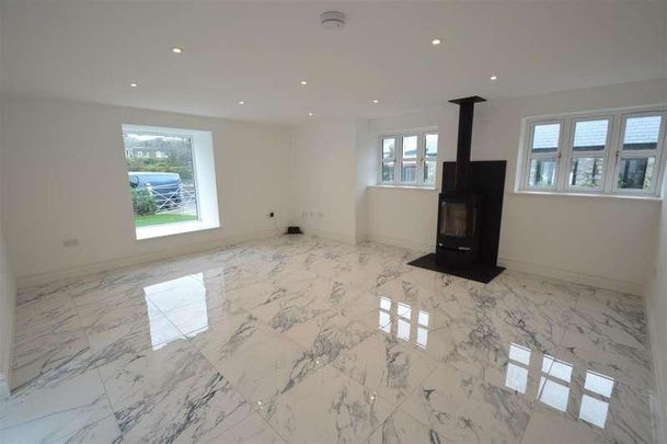 Forge Cottage, Fonmon, Barry, CF62 - Photo 1