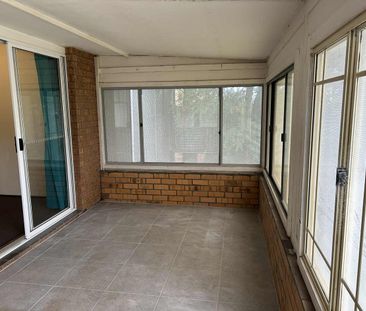 Tidy Three Bedroom in Oxley Vale - Photo 4