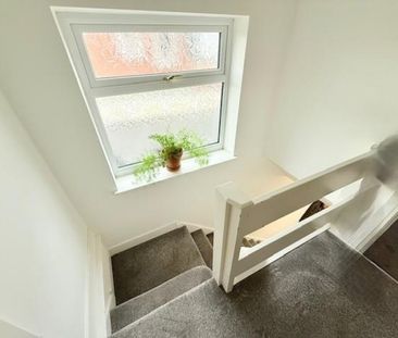 3 bedroom House To Let Total Size: 1217 SQ FT - Photo 4