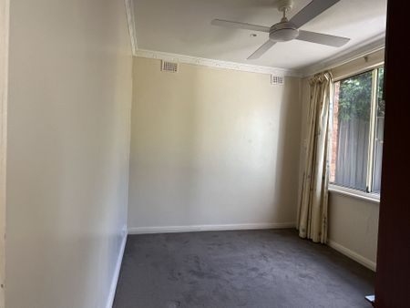 Spacious Family Home in Beautiful Burnside - Photo 4