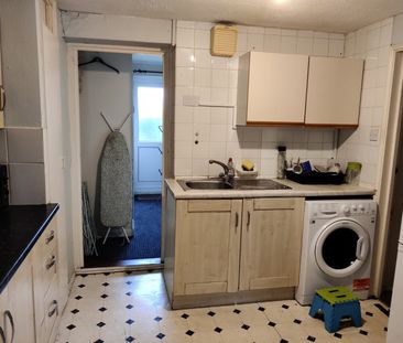 4 bedroom House - Willow Way, Hatfield - Photo 5