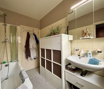 Bungalow met garage en tuin - Foto 3