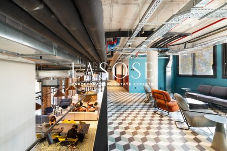 Studio 26m² with terrace to rent in El Poblenou, Barcelona - Photo 5