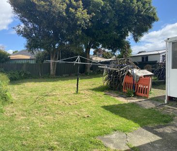 8 Freyberg Avenue, Papatoetoe - Photo 4