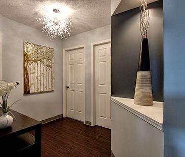 For Lease - 165 Windflower Drive, Kitchener, Ontario - Photo 2