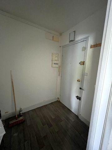 A LOUER F2, 43m² GARGES-LES-GONESSE face mairie, cave privée - Photo 4