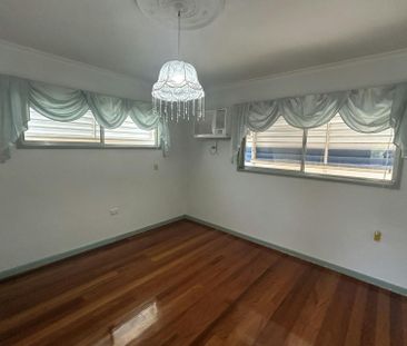 2 Nash Street - Photo 2